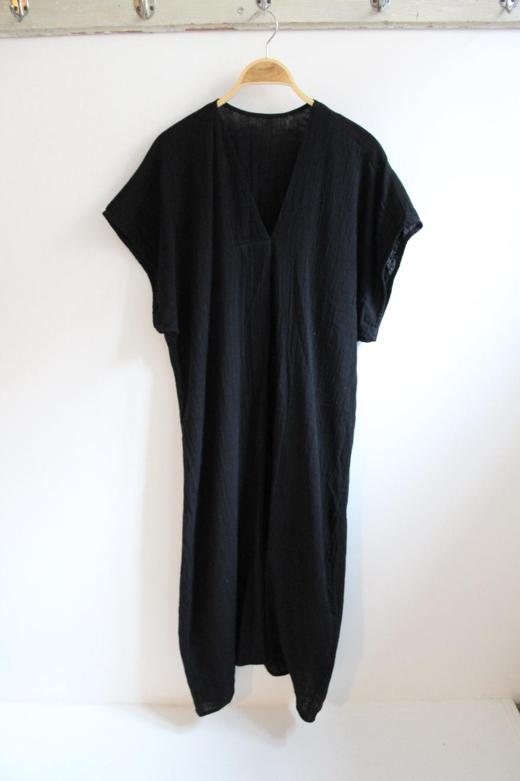 Stella Kaftan - Black