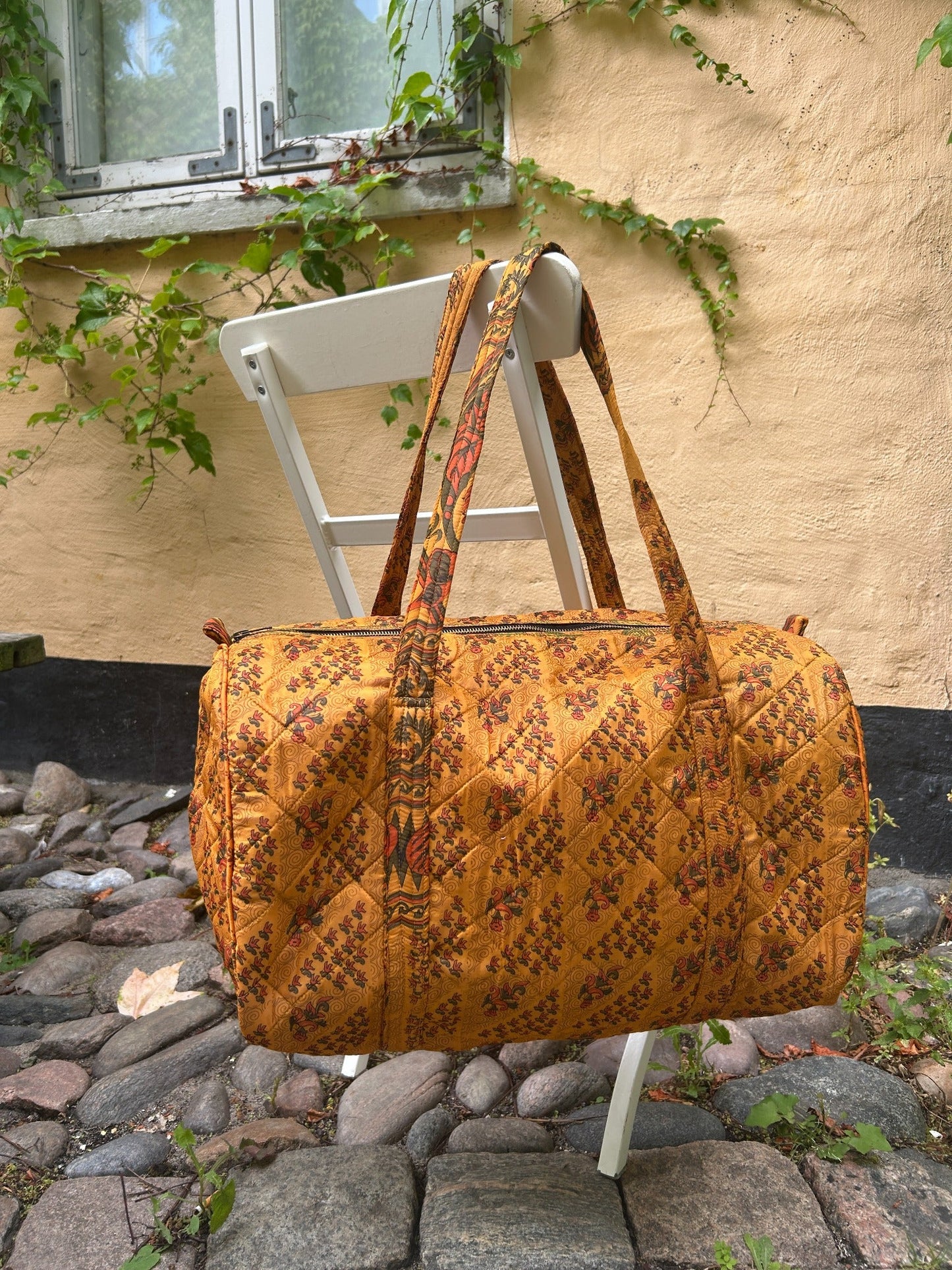 Weekendbag 220 front