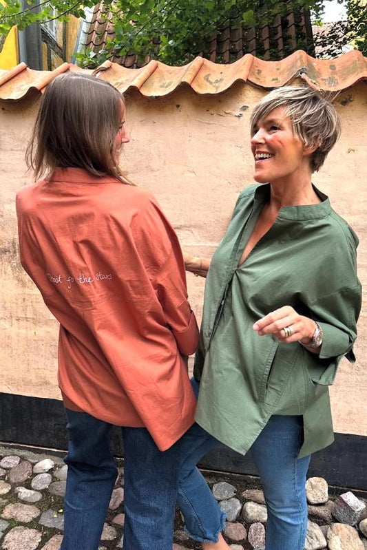 Luna Shirt Shoot For The Stars - Amber Brown