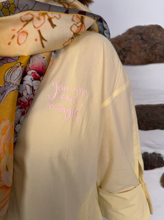 Luna shirt magic - Butter yellow
