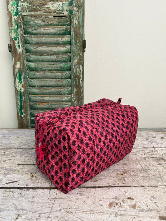 Toilet Bag silk - 48