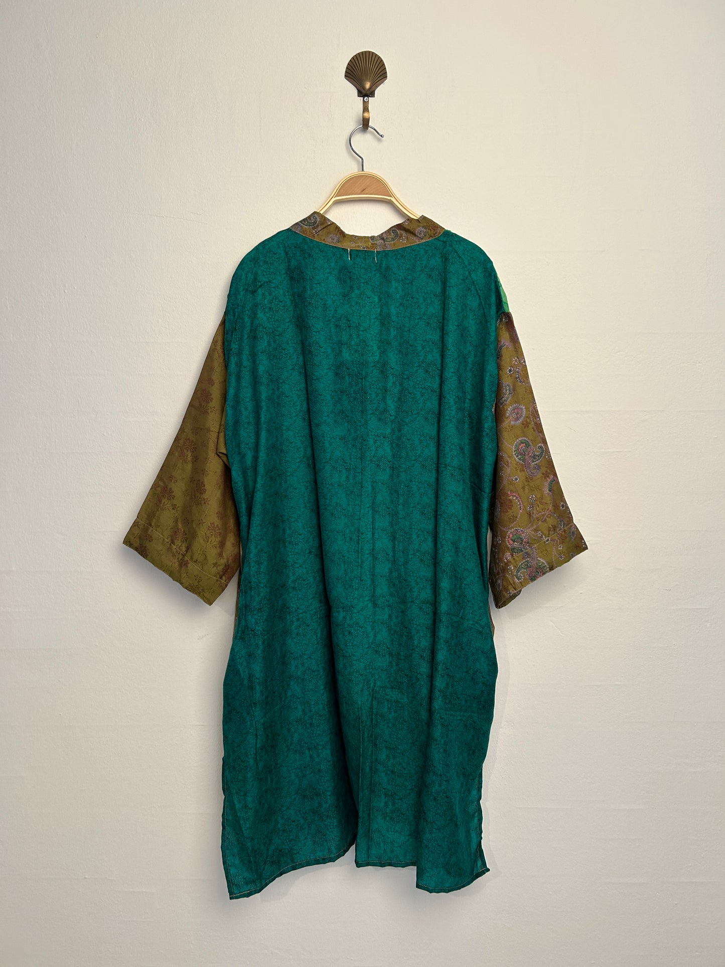67 Kimono short