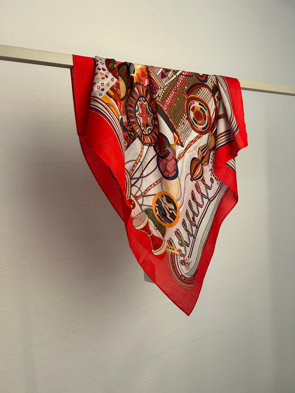 Scarf 70x70 cm no. 5428