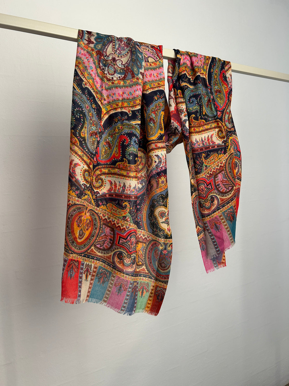 Scarf 70x190 cm no. 5438