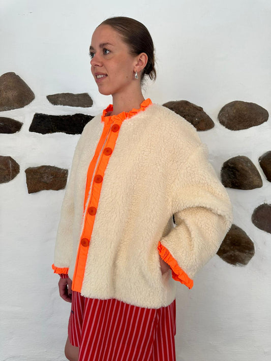 Frida fleece - Off white with neon orange