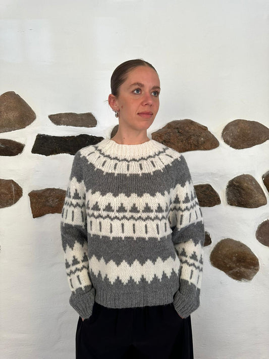 Icelandic knit - grey and white S/M