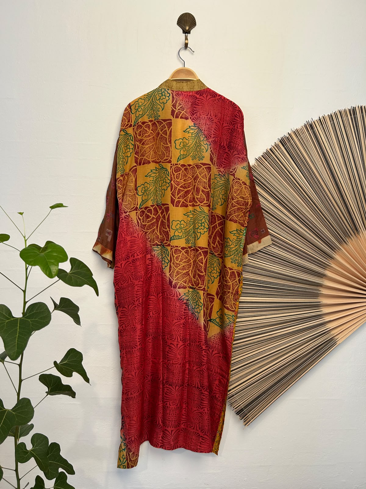 136 Kimono silk long
