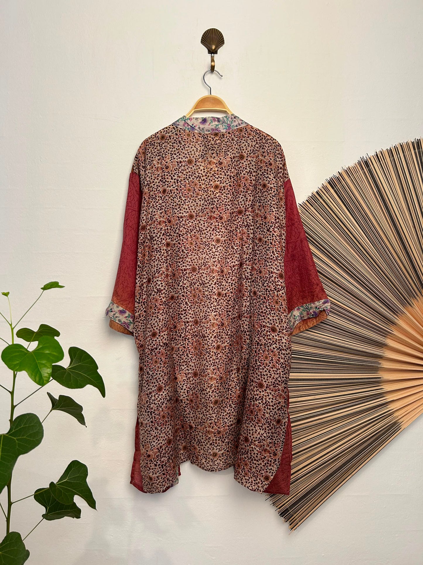 2073 Kimono silk short