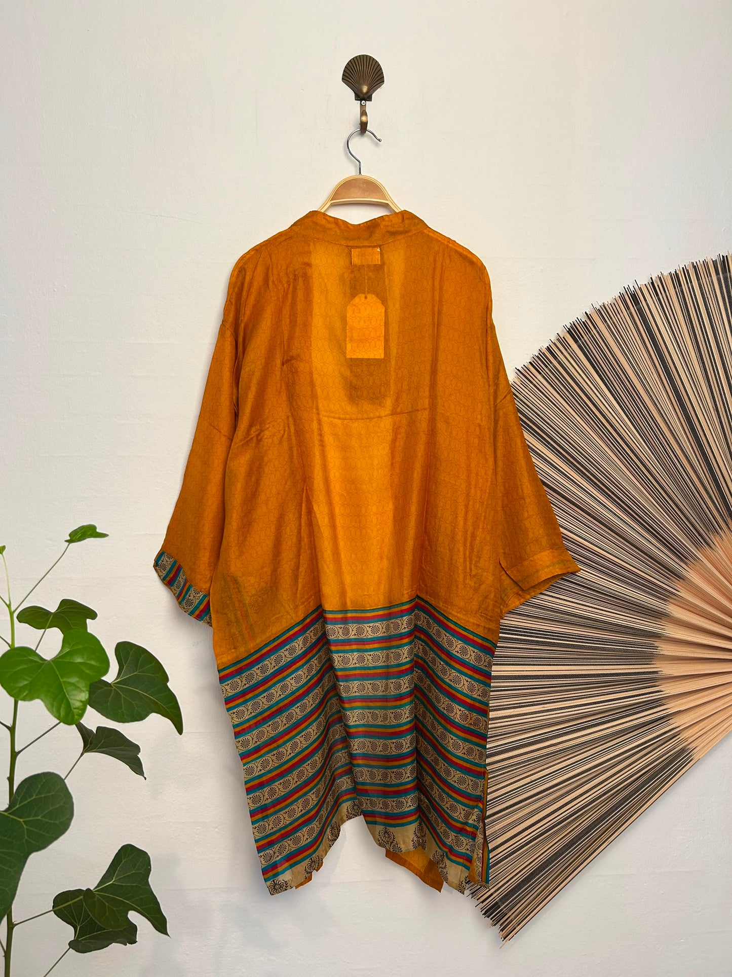 2063 Kimono silk short