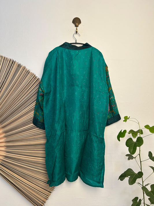 5627 Kimono silk short