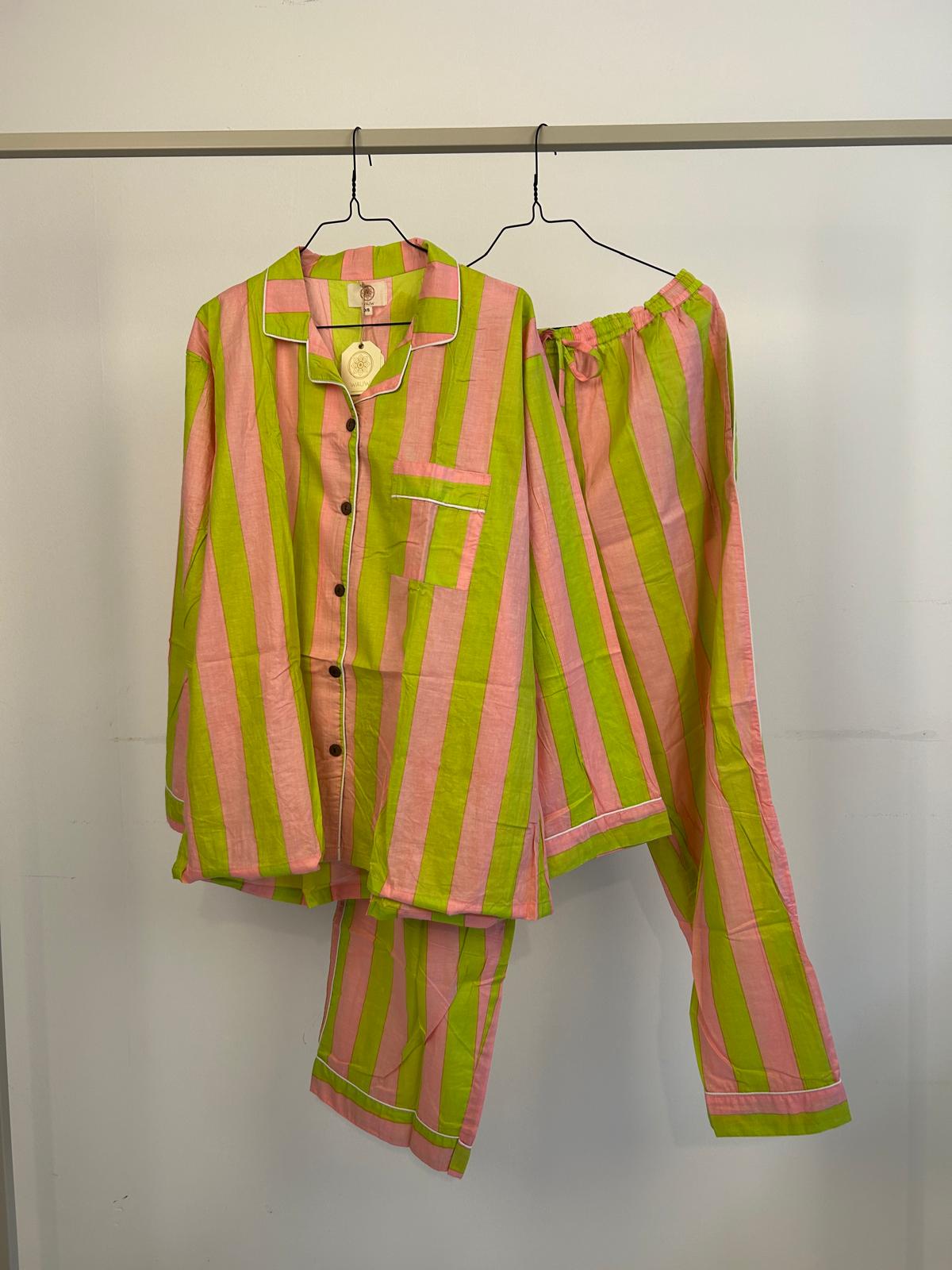 Pyjamas one size no. 5193