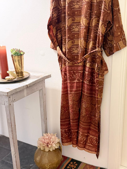 K10 (Long Silk Kimono)