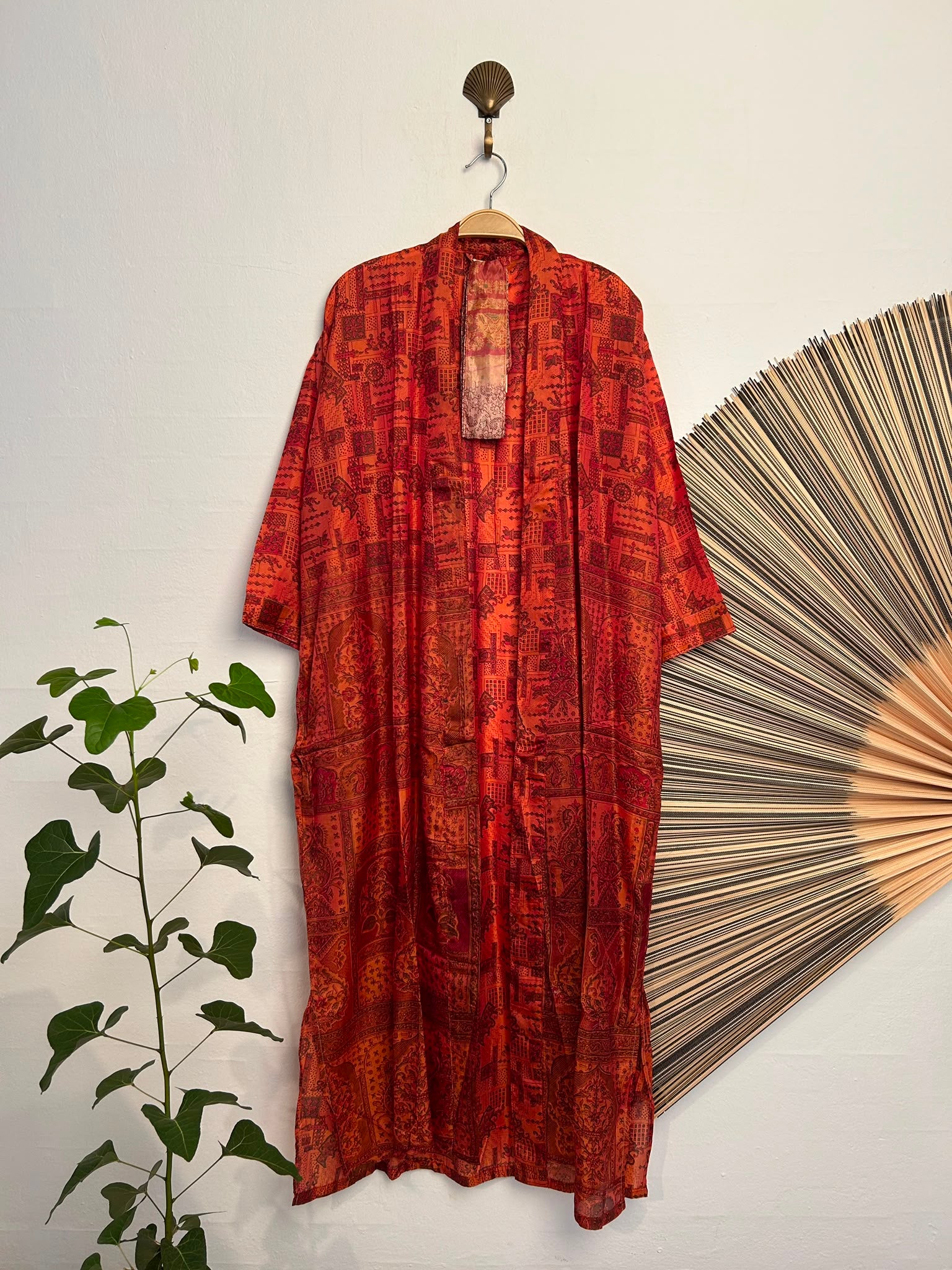 106 Kimono silk long – bagside