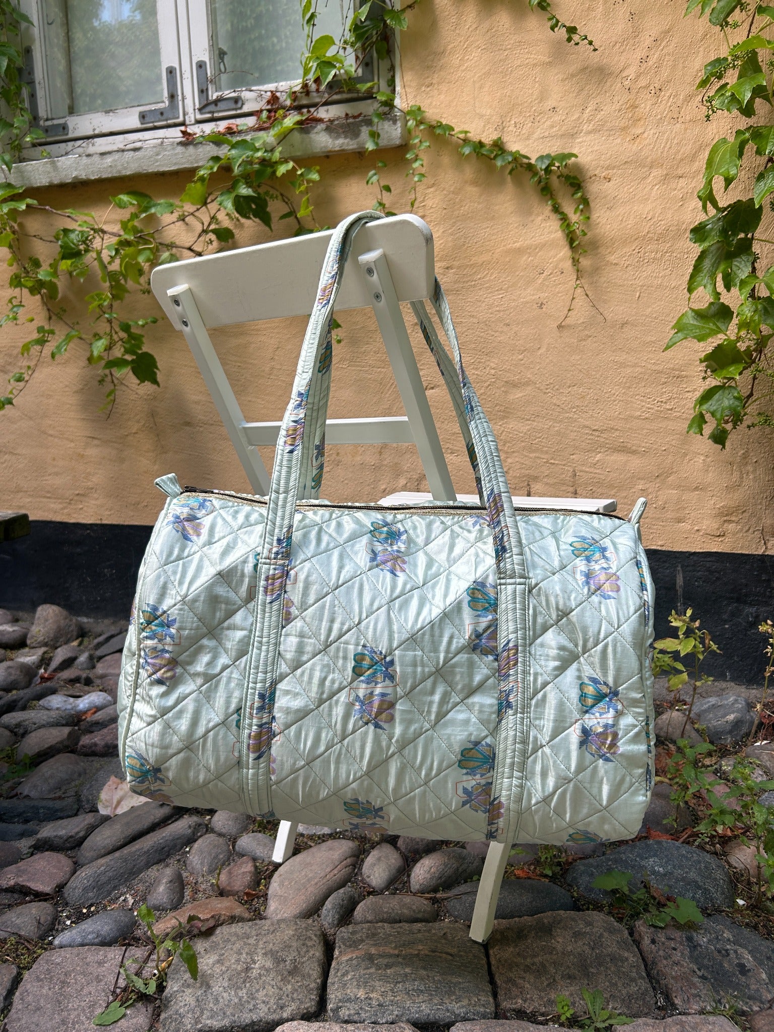 Weekendbag 242 front