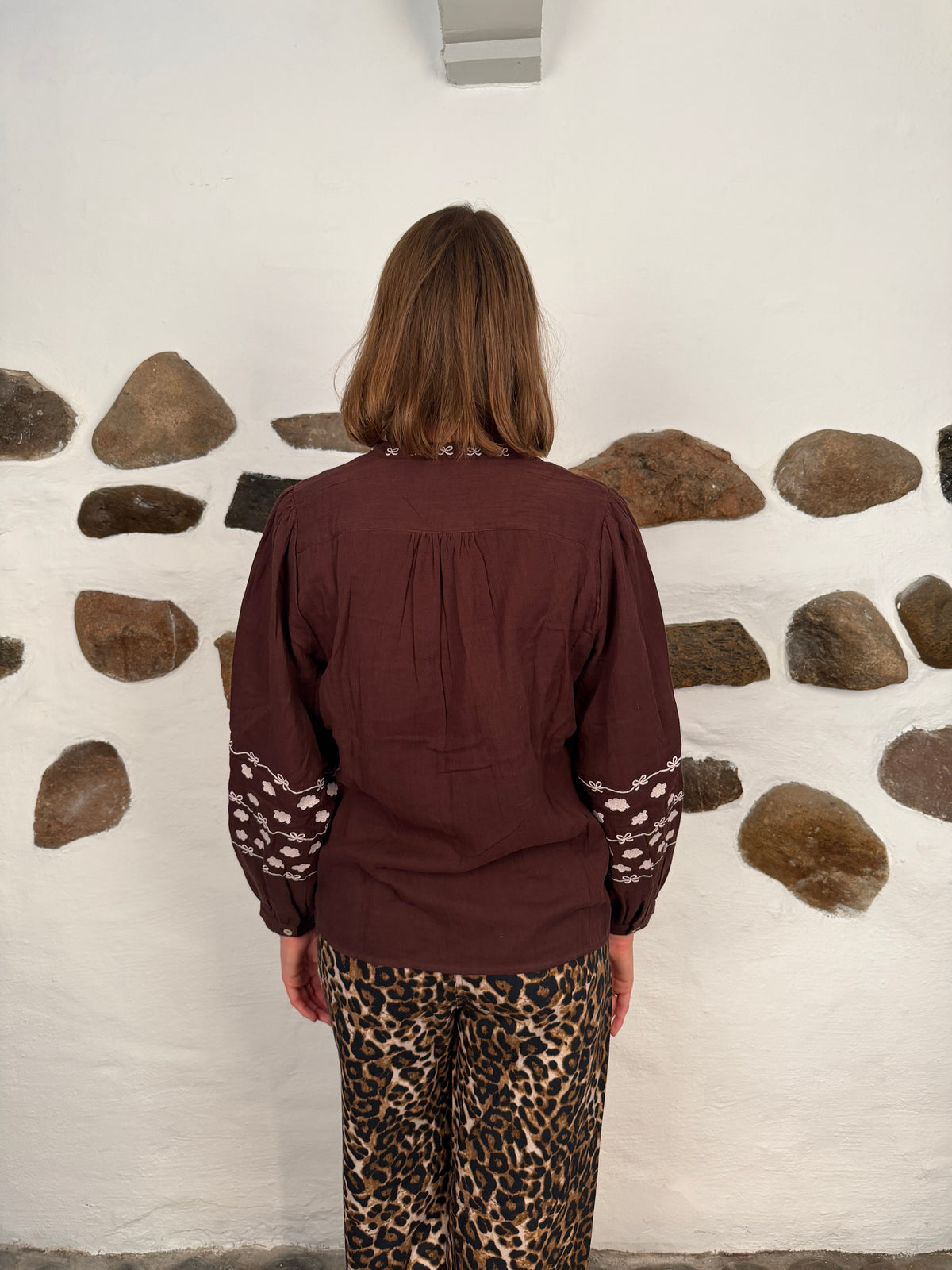 Baggu Shirt - Brown with rose