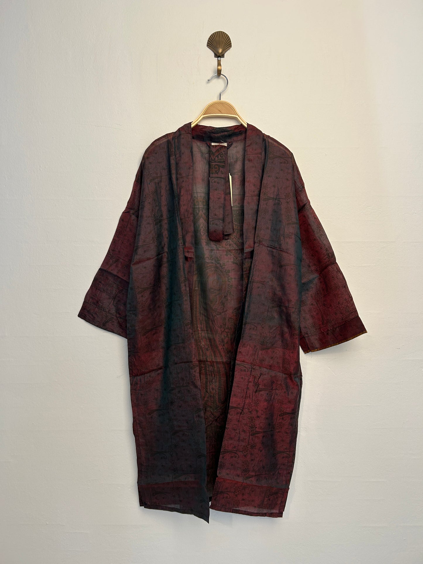 65 Kimono short
