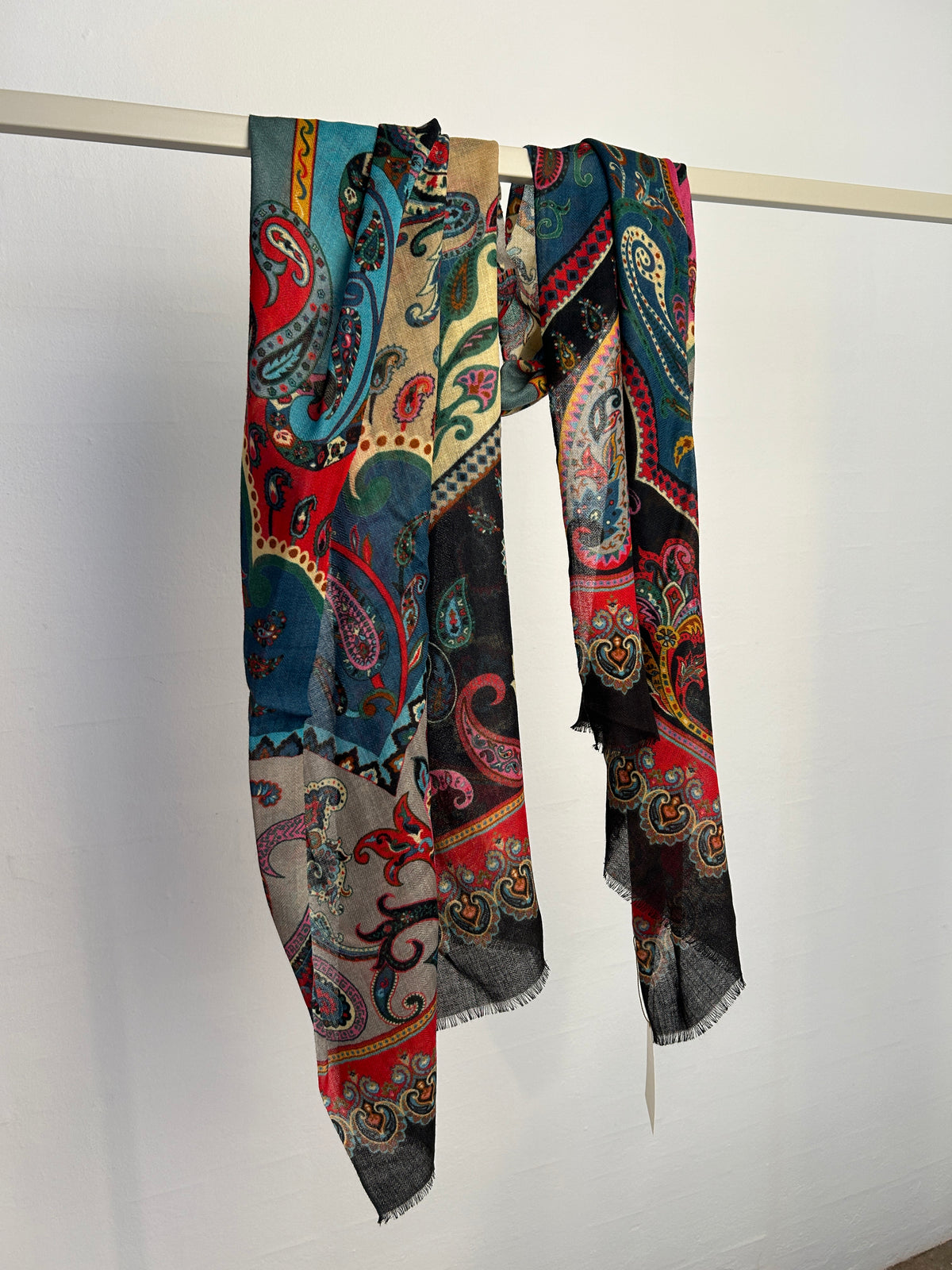 Scarf 70x190 cm no. 5411