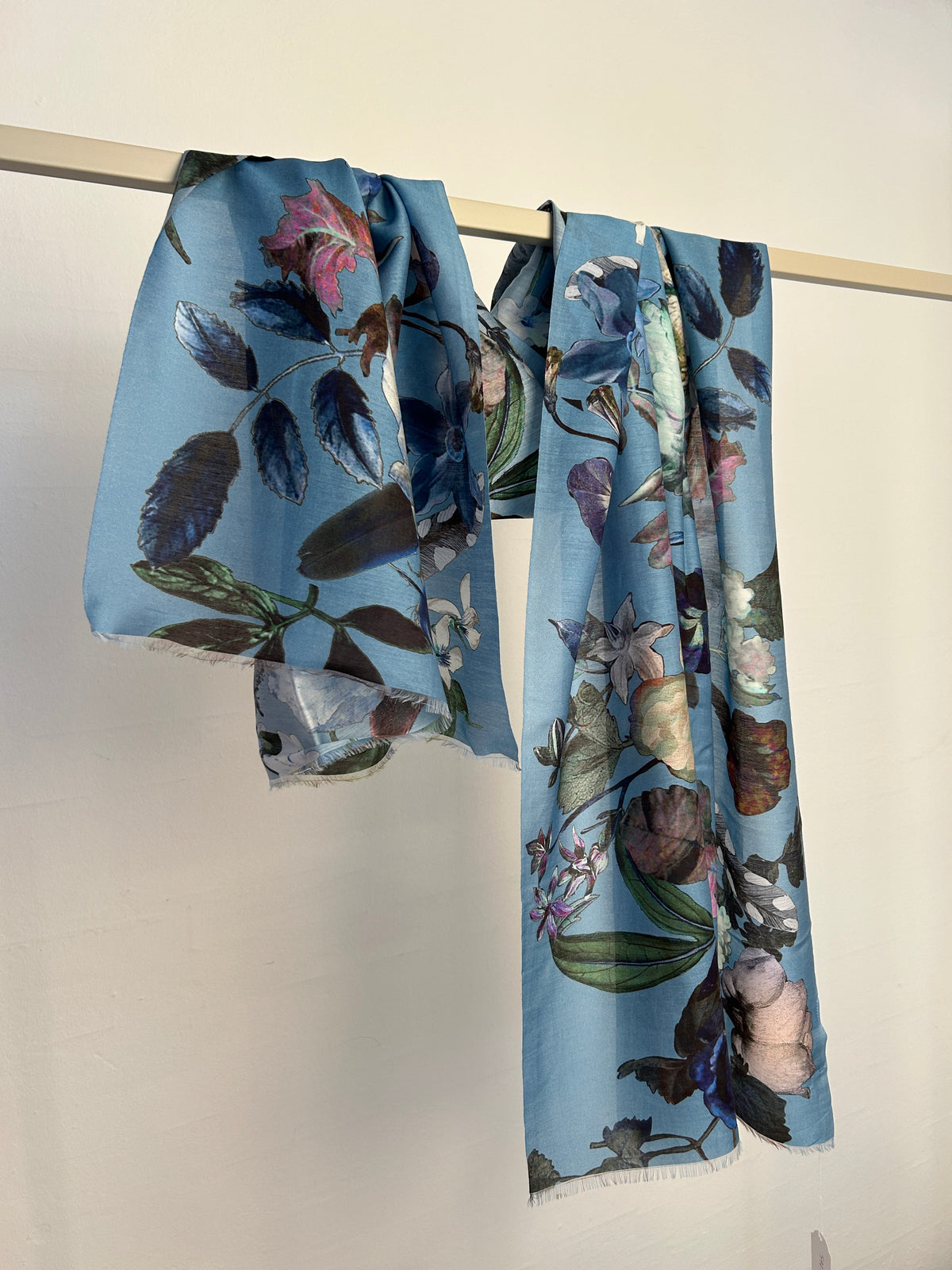 Scarf 70x190 cm no. 5425