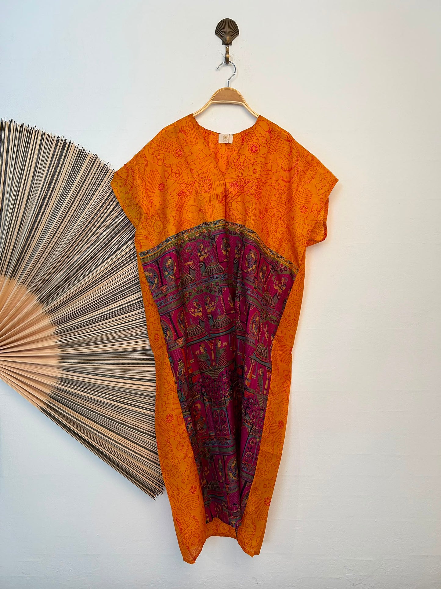 2028 Kaftan SS silk