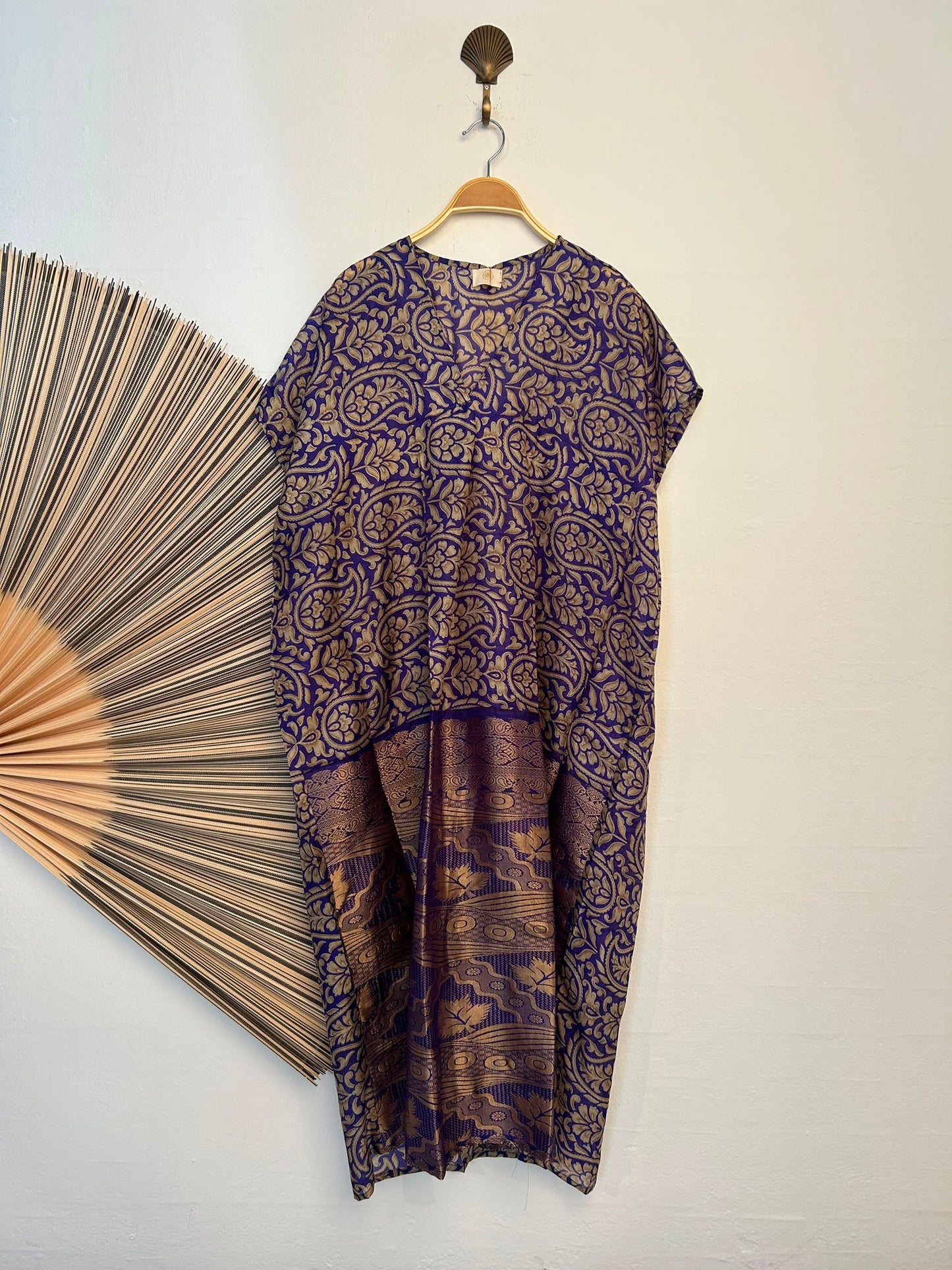 2042 Kaftan SS silk