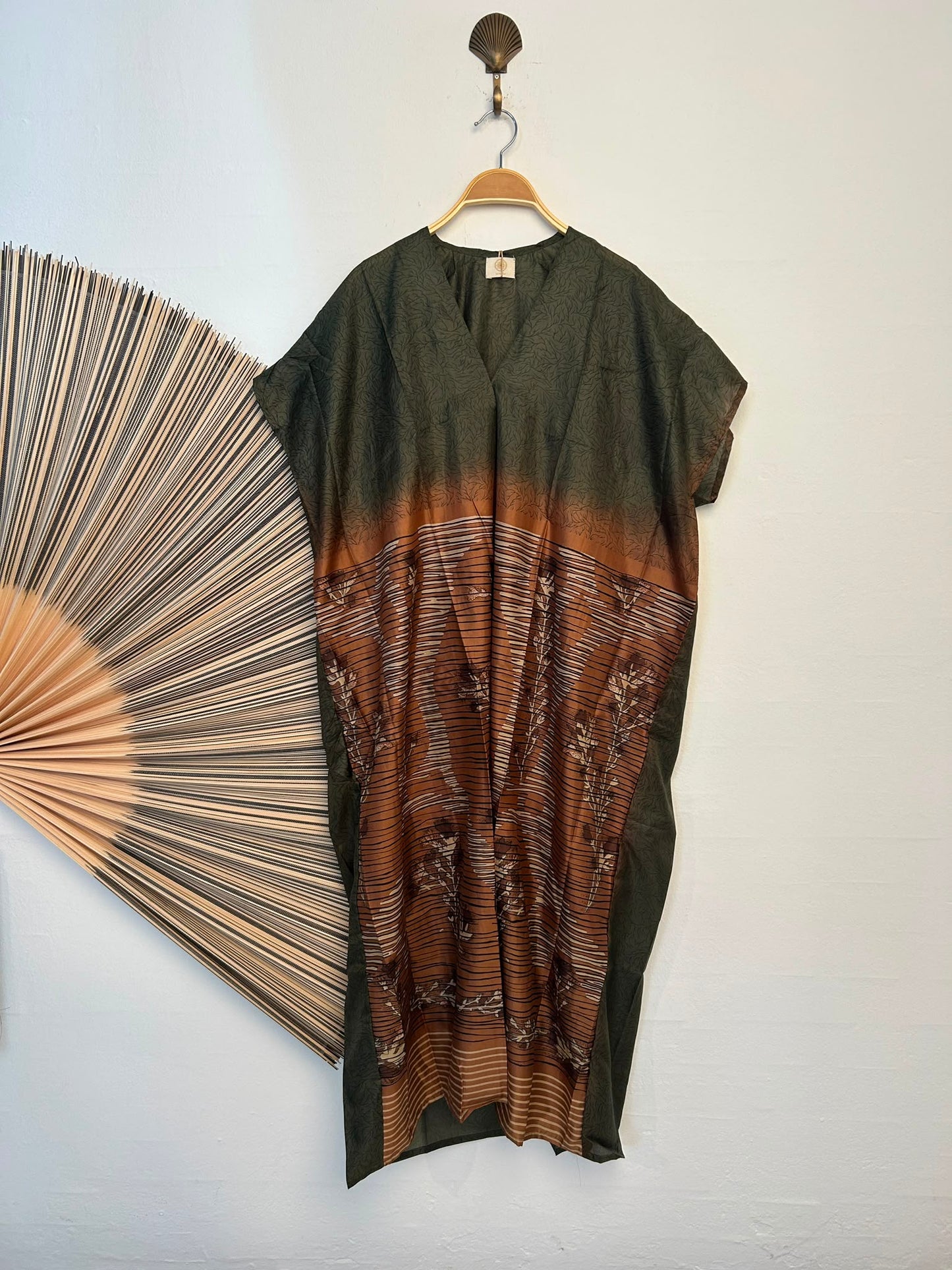 2045 Kaftan SS silk