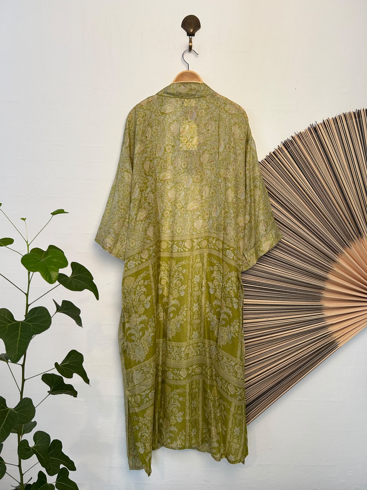 127 Kimono silk long