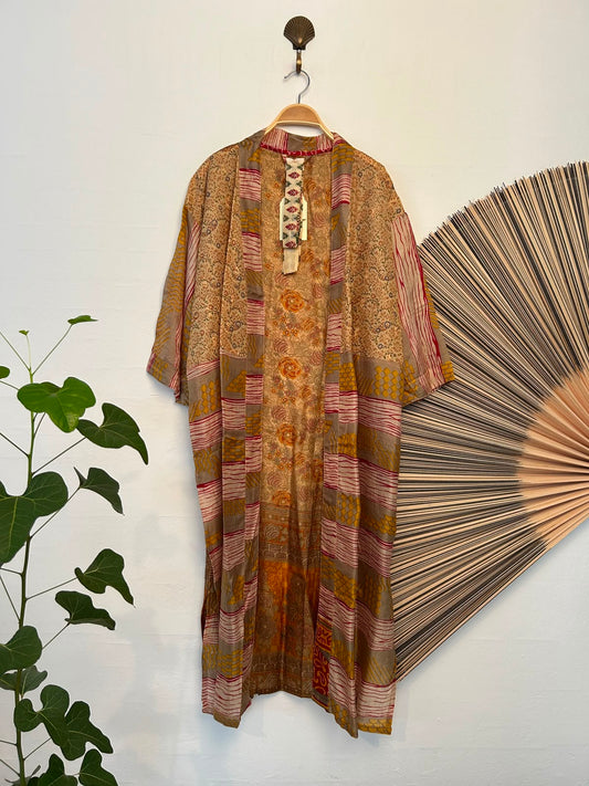 133 Kimono silk long