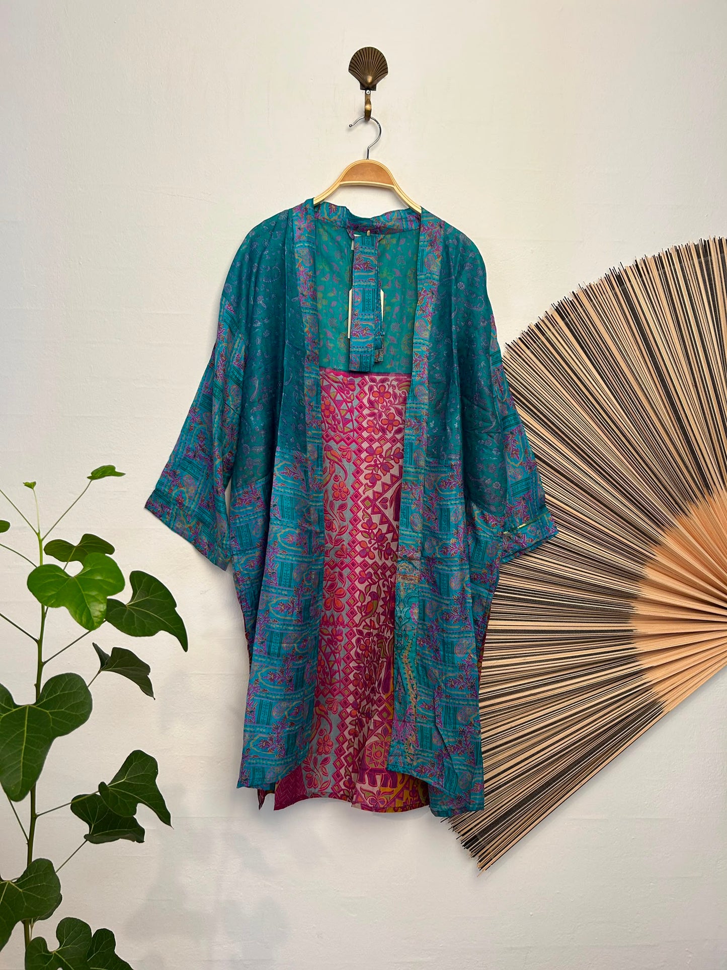 2070 Kimono silk short