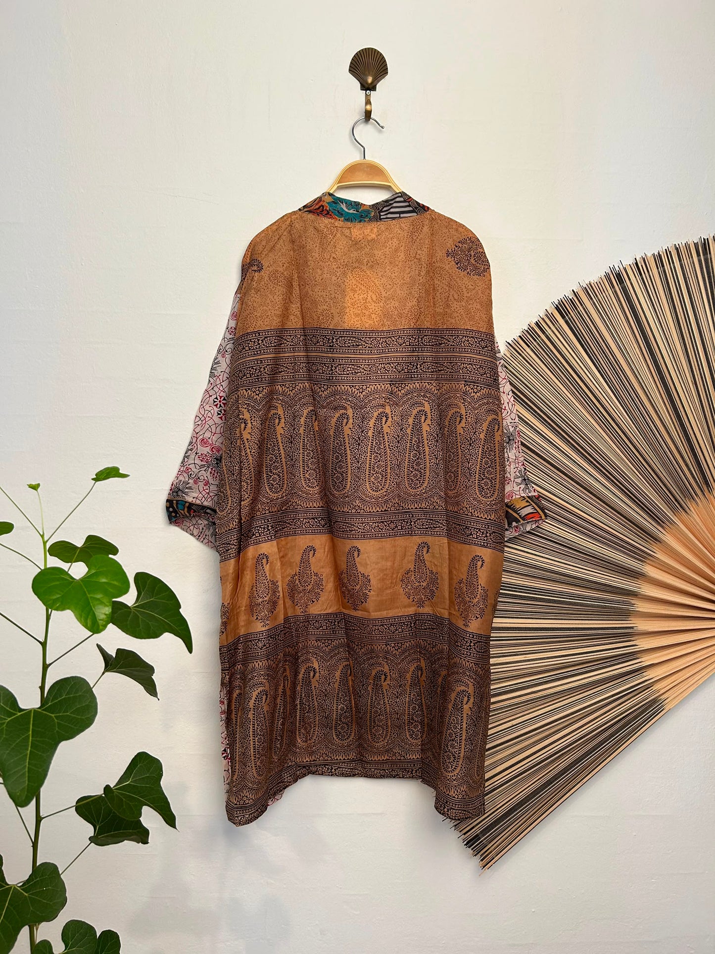 2069 Kimono silk short