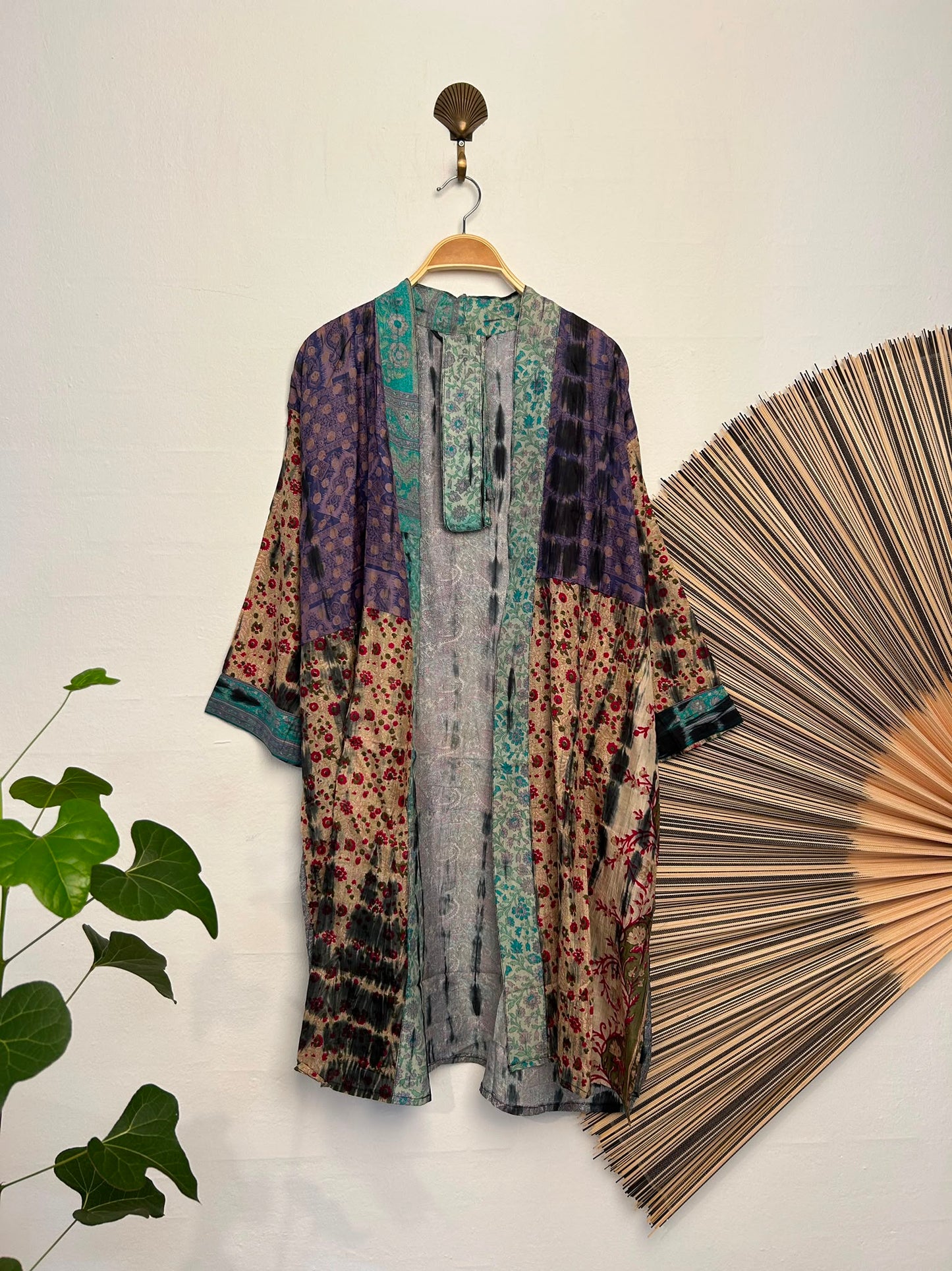 2067 Kimono silk short
