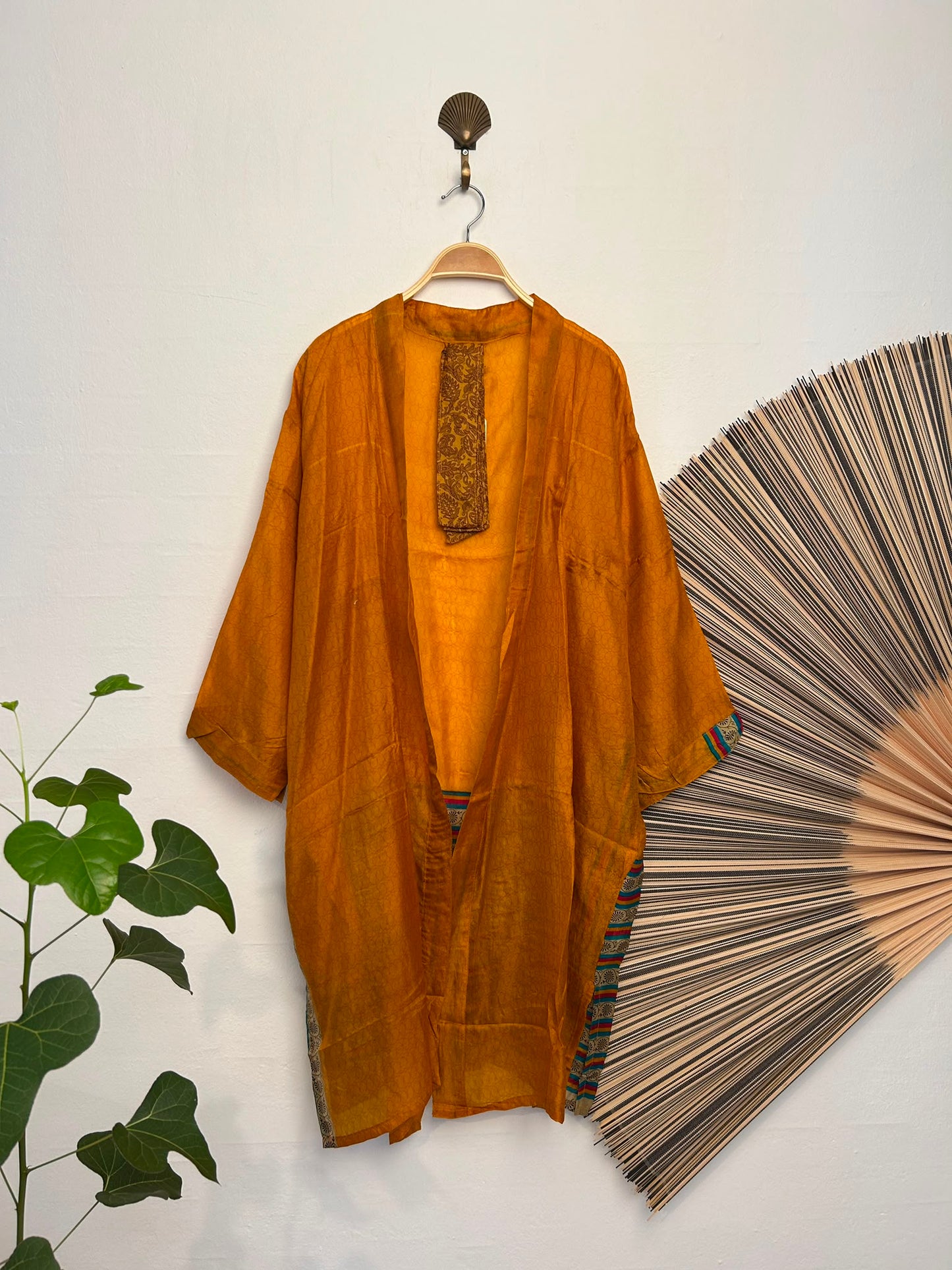 2063 Kimono silk short