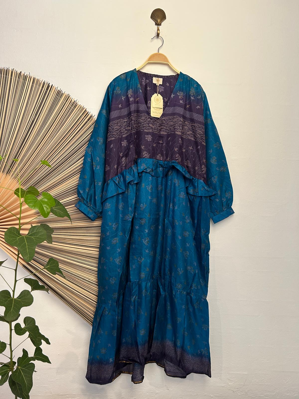 Let's Celebrate dress - L/XL 5235