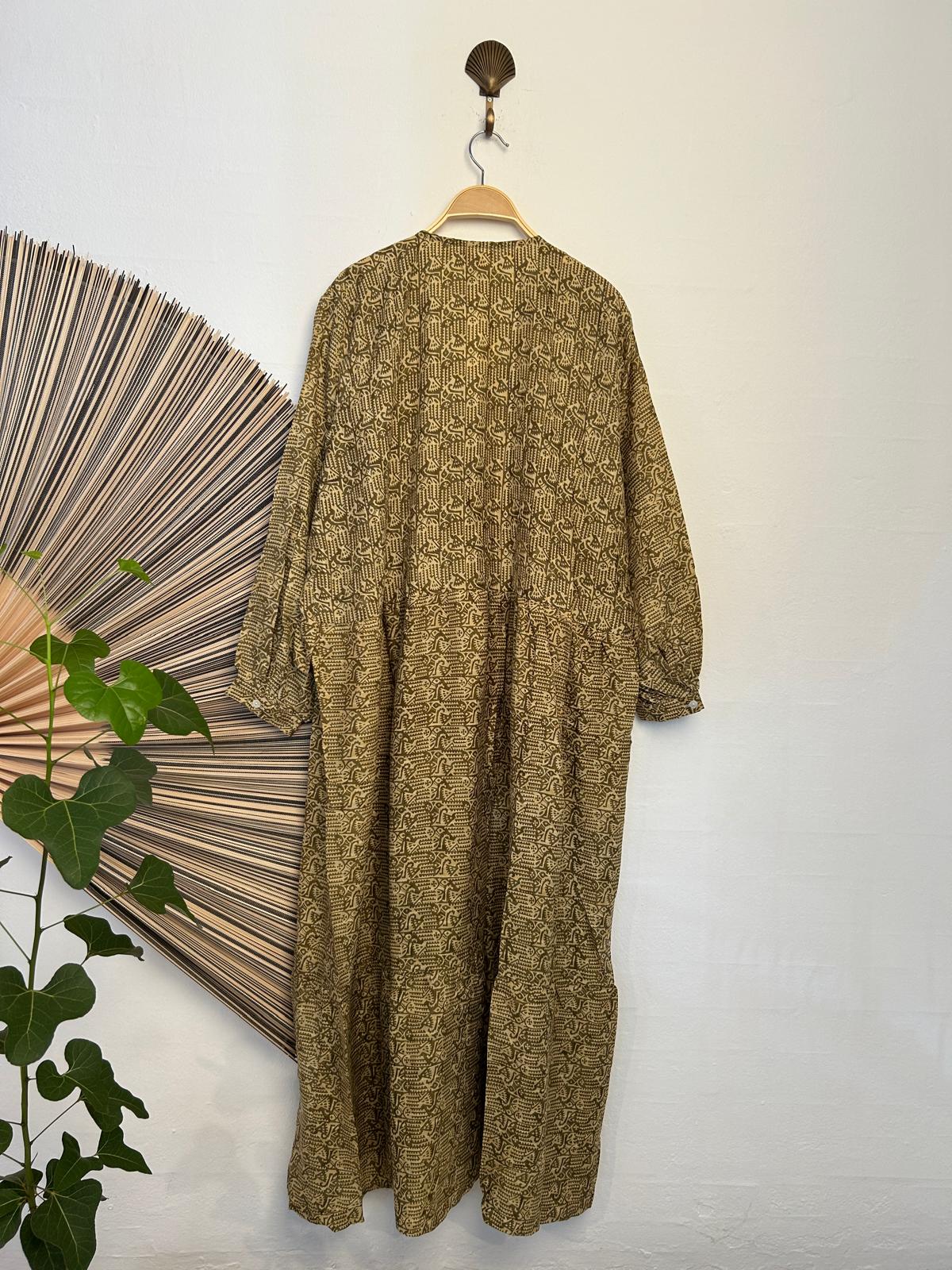 Let's Celebrate dress - L/XL 5253