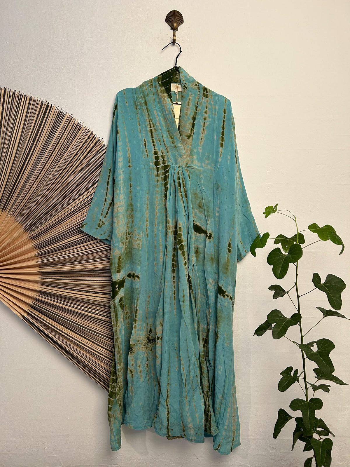 Queen Dress - L/XL 5714