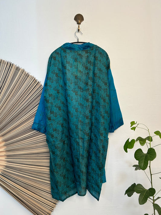 5620 Kimono silk short
