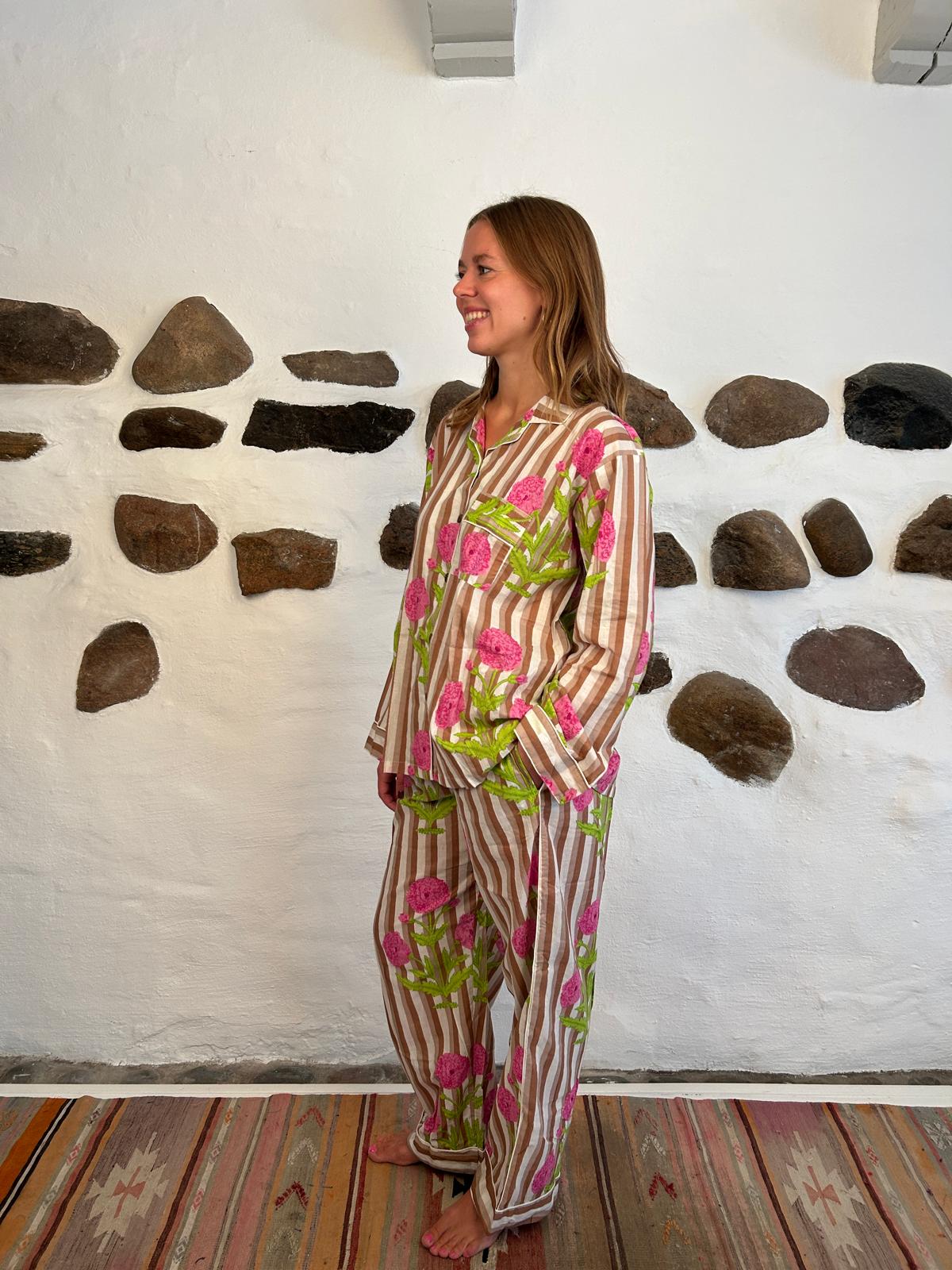 Pyjamas one size no. 5194