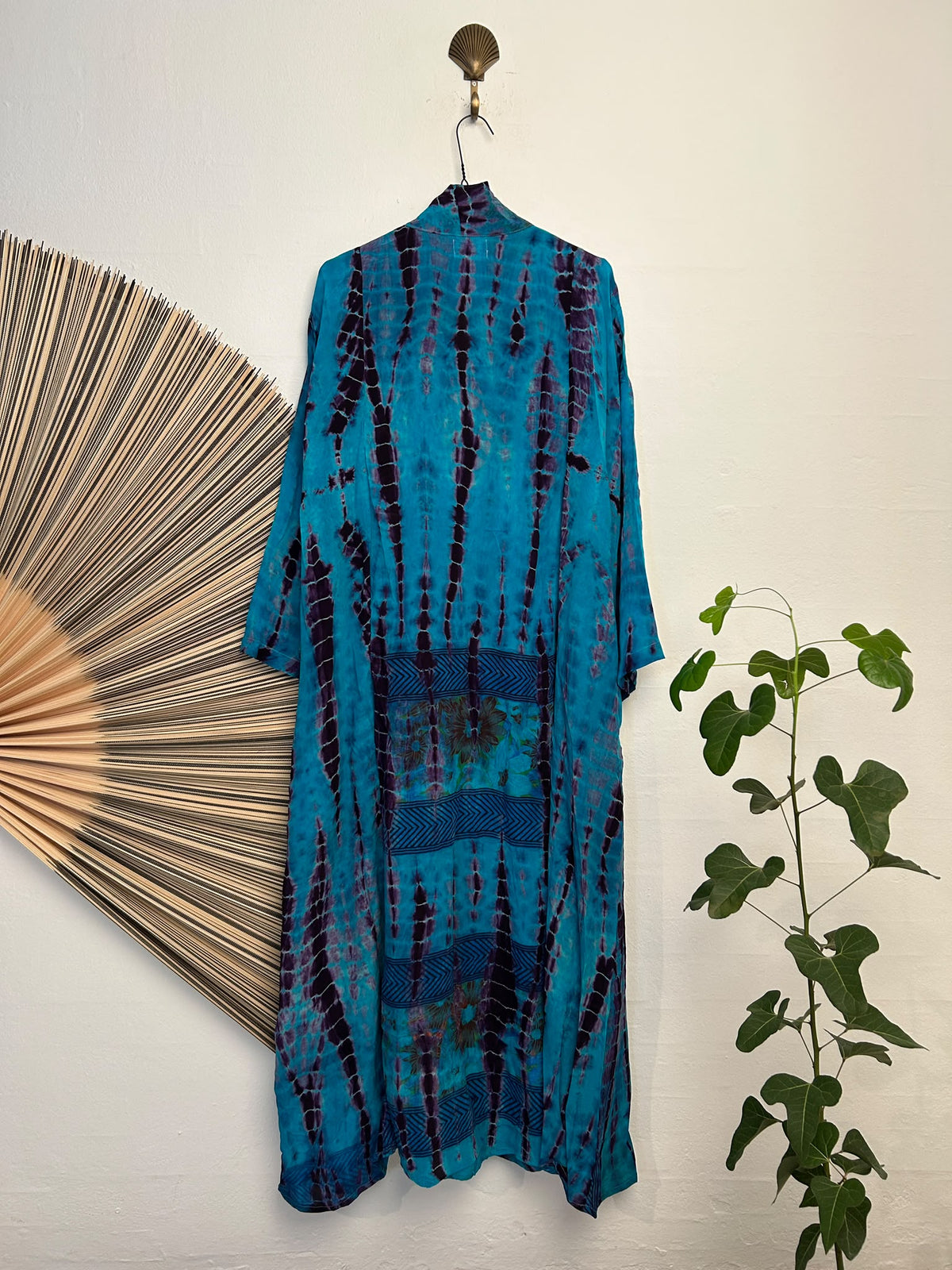 Queen Dress - L/XL 5715