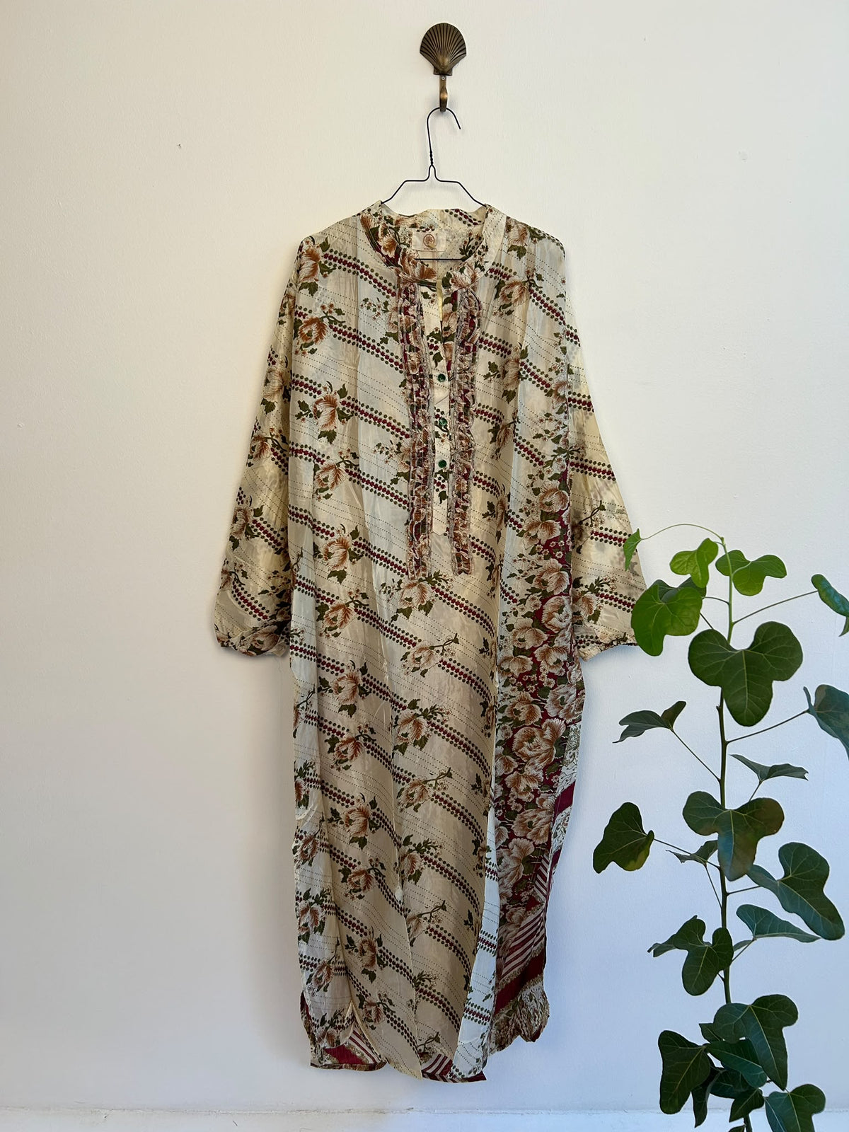 Mango dress silk - One size no. 5846