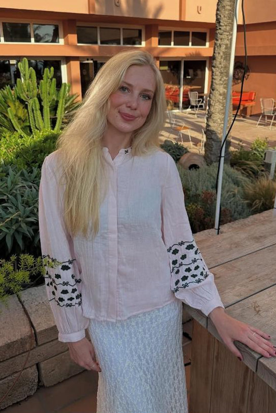 Baggu Shirt - Rose With Dark Green live