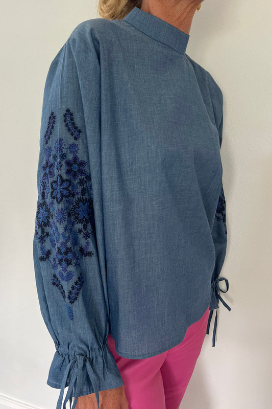 Wilma Blouse - High Neck